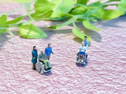 人手不足と介護保険の今後について